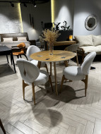 Продается комплект стульев из 3 штук